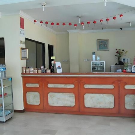 Hotel Lautze Indah Jakarta Bagian luar foto