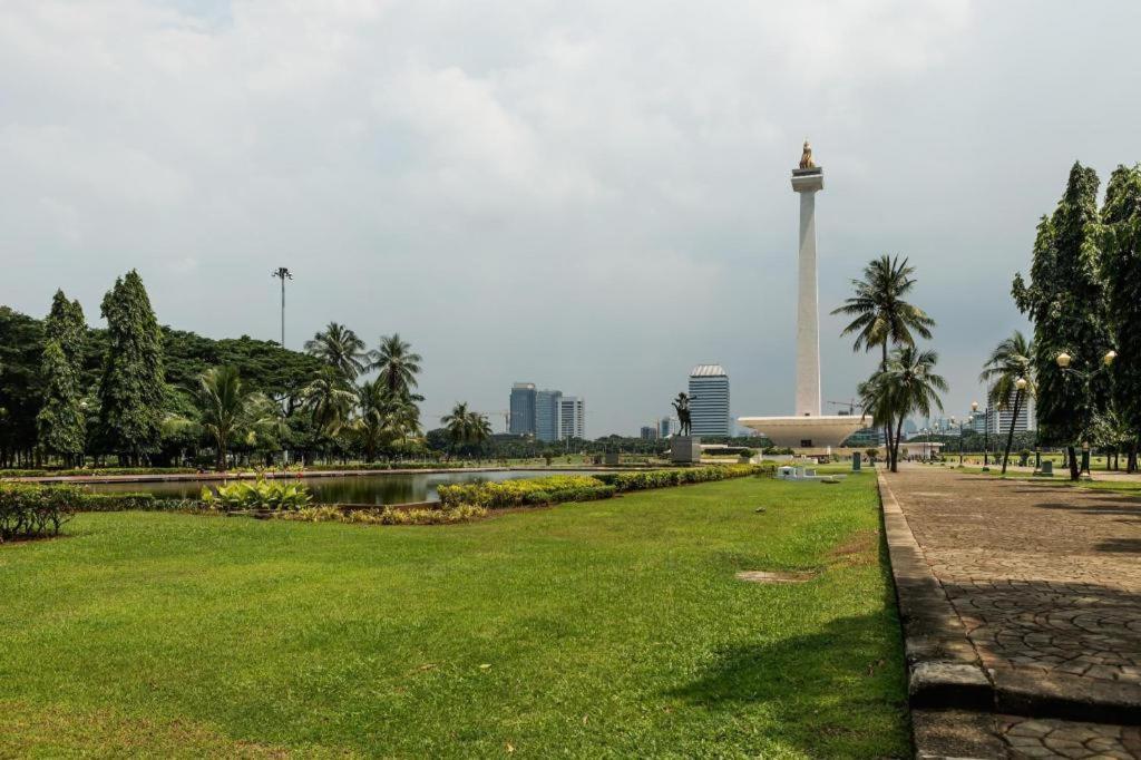 Hotel Lautze Indah Jakarta Bagian luar foto