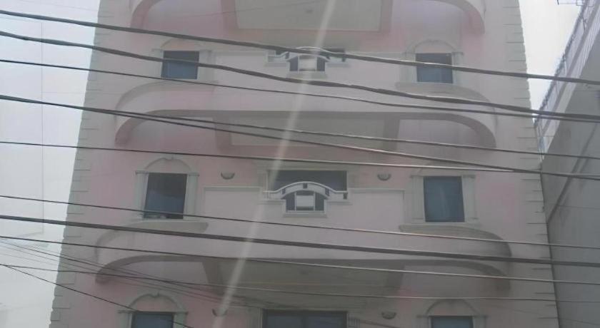 Hotel Lautze Indah Jakarta Bagian luar foto