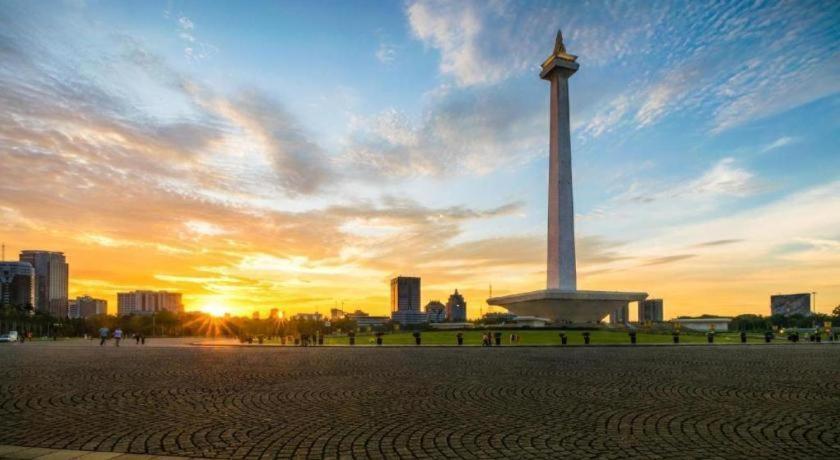 Hotel Lautze Indah Jakarta Bagian luar foto