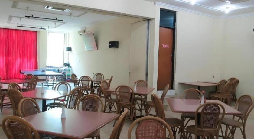 Hotel Lautze Indah Jakarta Bagian luar foto